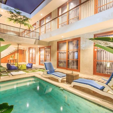 The Jero 18 Kuta Guest House Kültér fotó