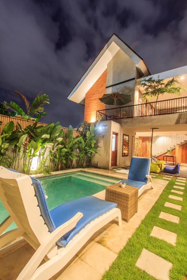 The Jero 18 Kuta Guest House Kültér fotó