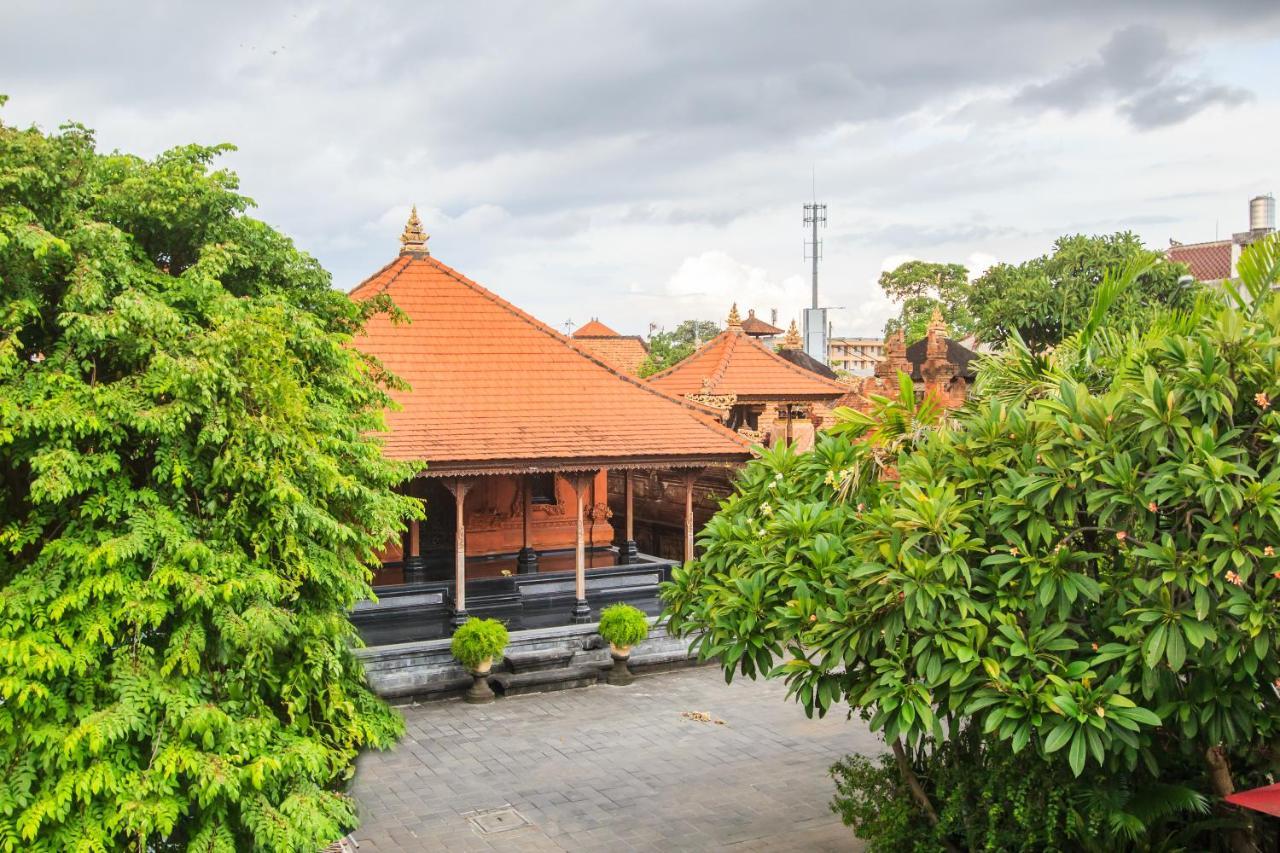 The Jero 18 Kuta Guest House Kültér fotó